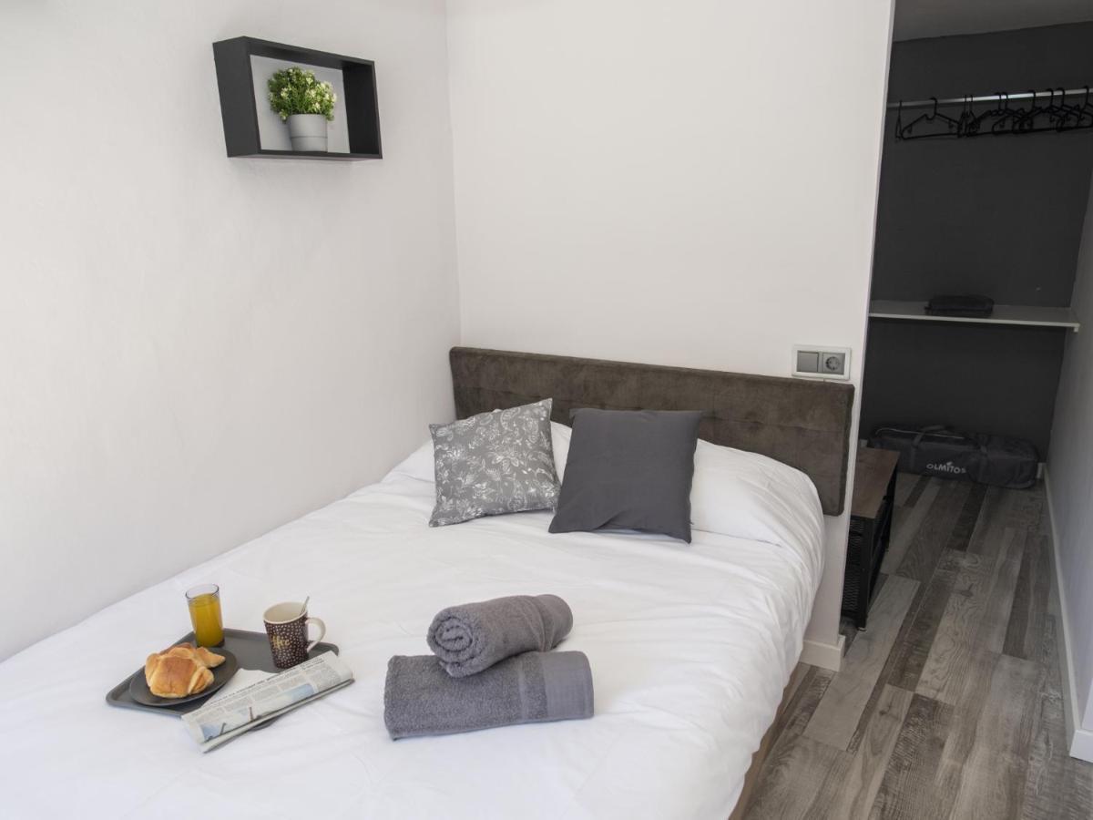 Elegante Apartamento Para 5 En El Centro De Caceres Con Wifi מראה חיצוני תמונה
