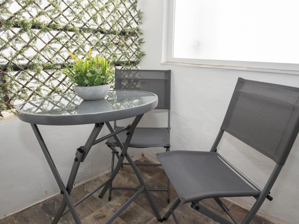 Elegante Apartamento Para 5 En El Centro De Caceres Con Wifi מראה חיצוני תמונה