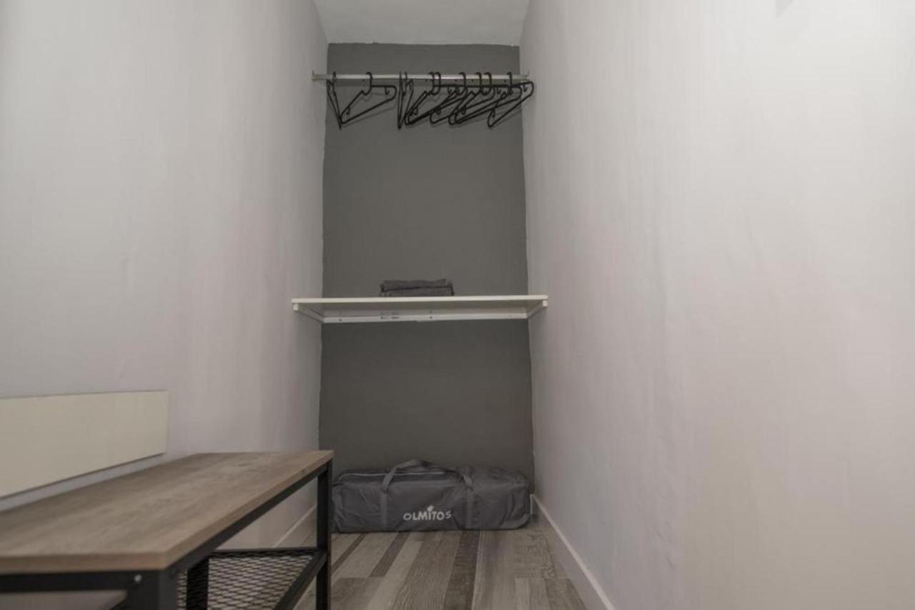 Elegante Apartamento Para 5 En El Centro De Caceres Con Wifi מראה חיצוני תמונה