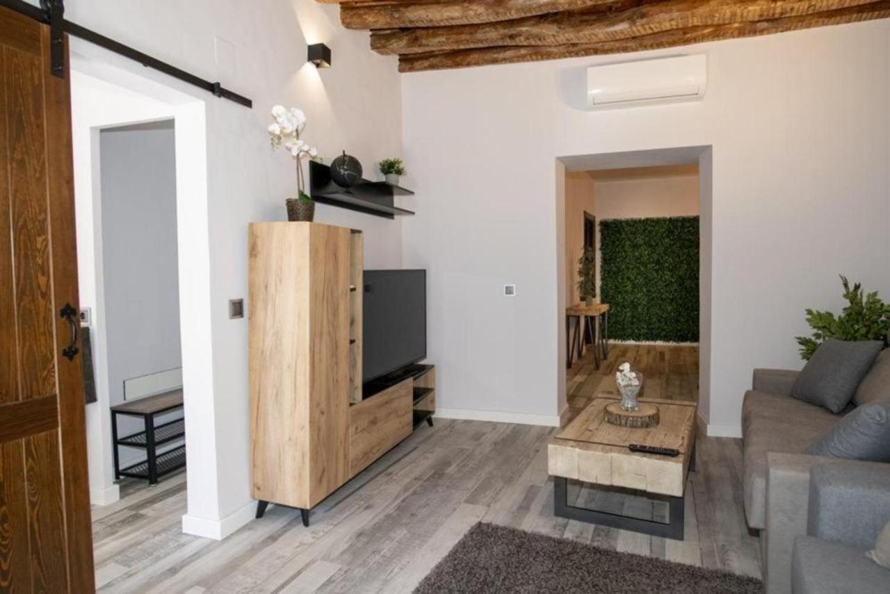 Elegante Apartamento Para 5 En El Centro De Caceres Con Wifi מראה חיצוני תמונה
